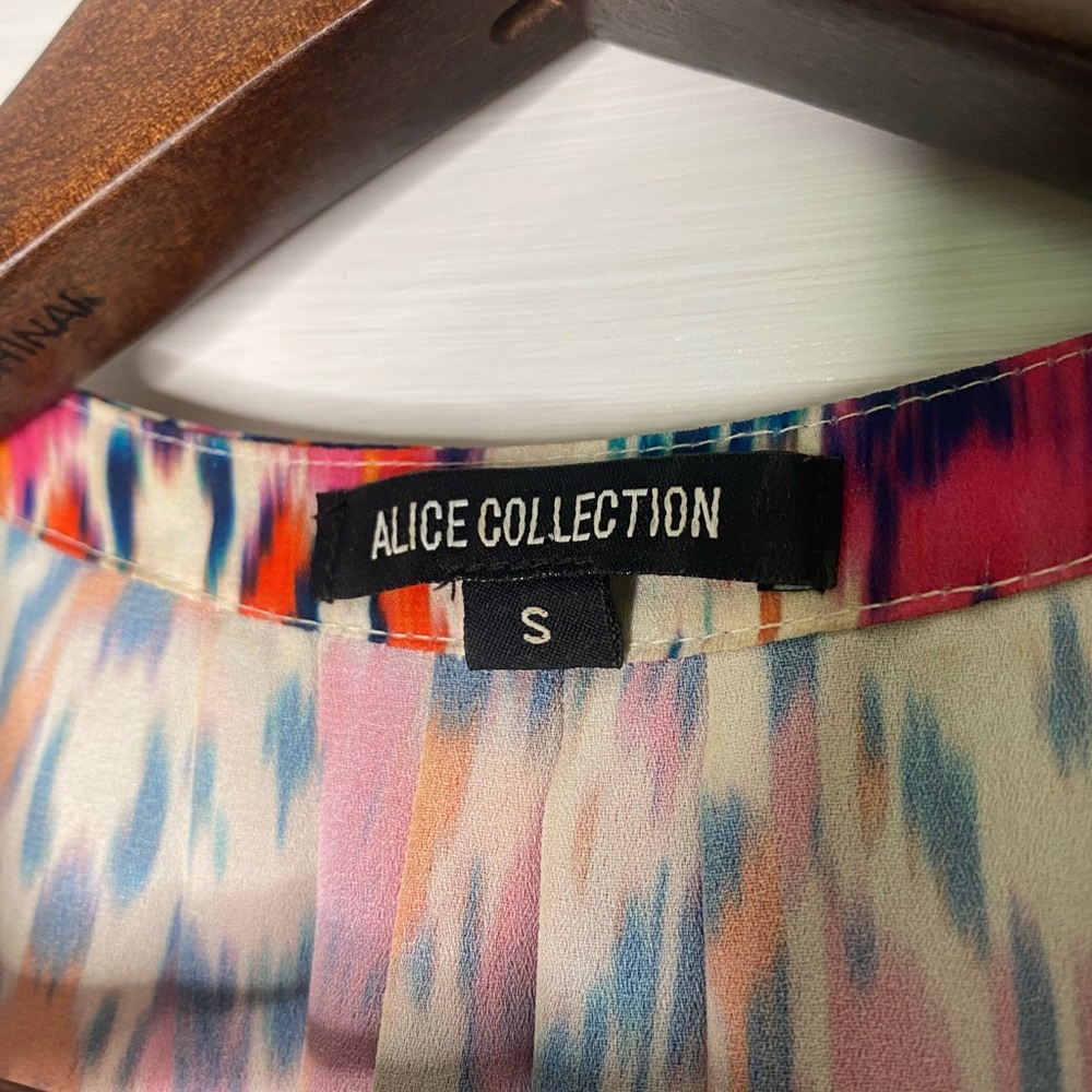 Alice Collection Women's Colorful Sleeveless Top - Small - Picture 5 of 6